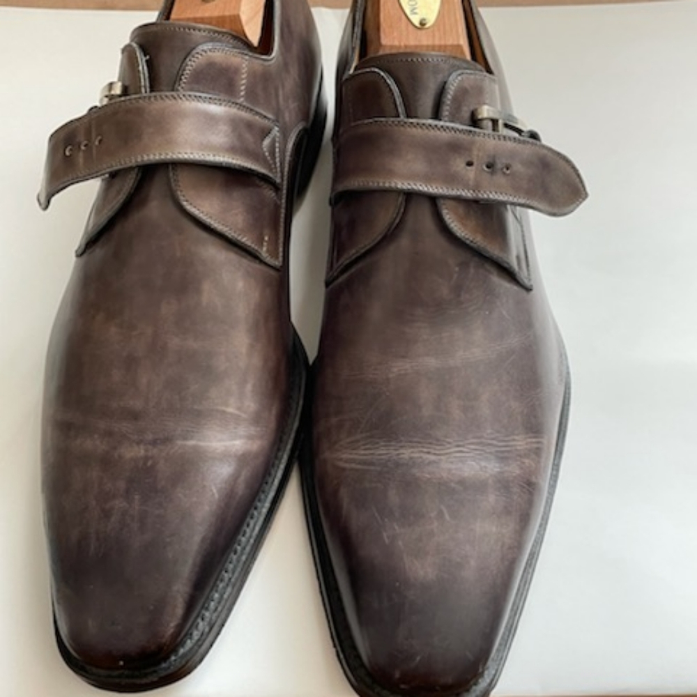 Grey Magnanni 10 1/2 Buckle shoes with shoe Trees